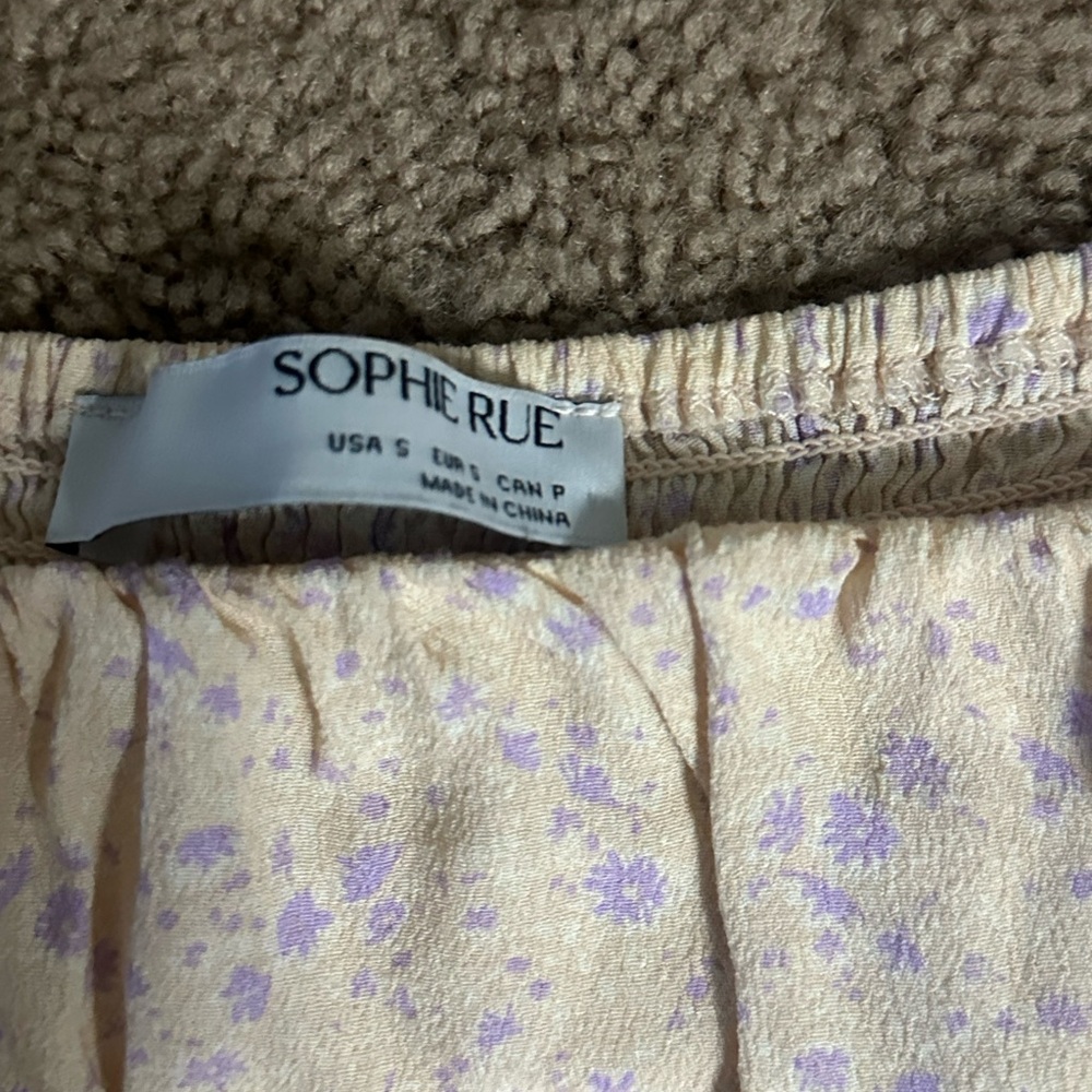 Size Small Sophie Rue Top - Picture 3 of 4